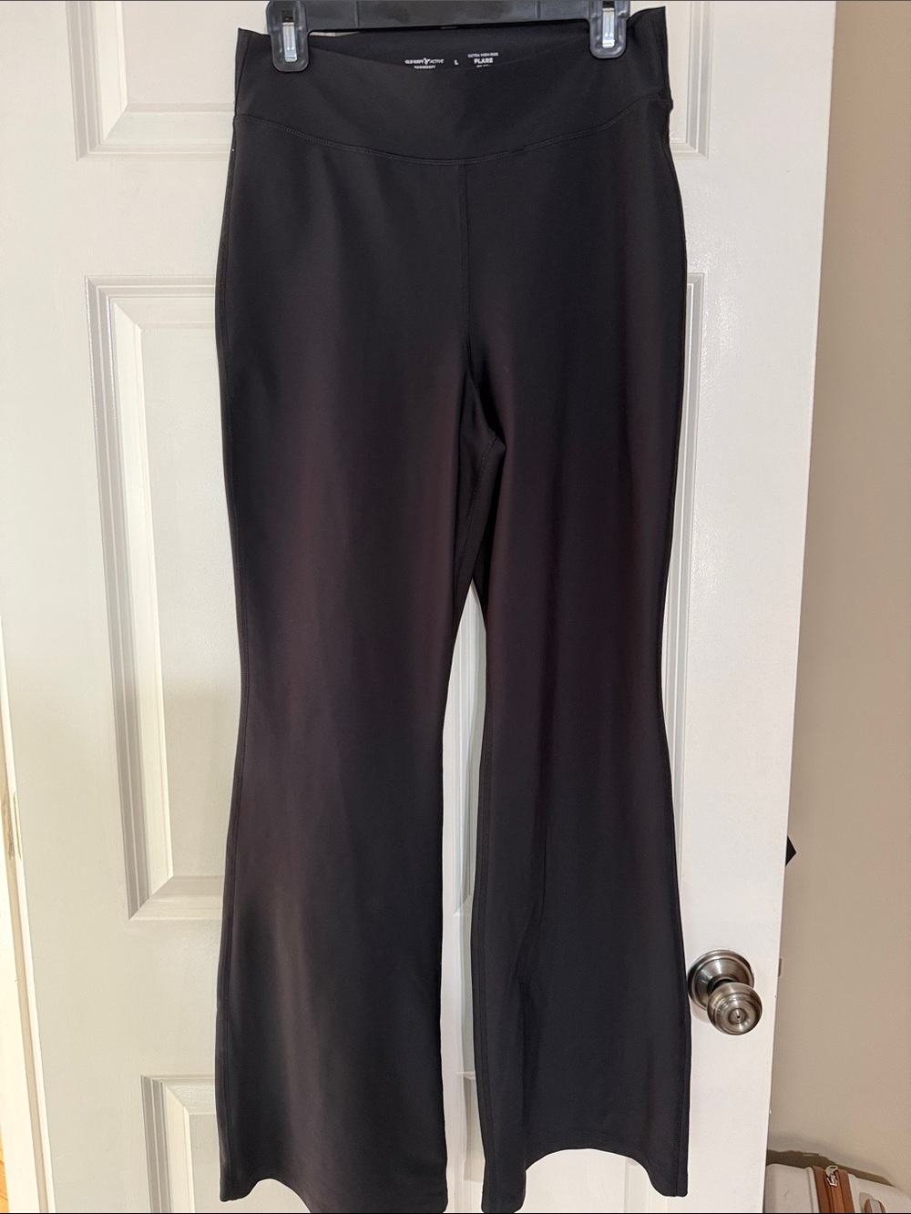 Old Navy Black Boot-Cut Yoga Pants